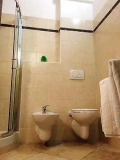Cascina Scola 2* ריבולי