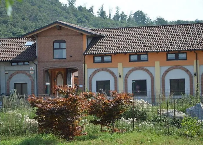 Cascina Scola 2*