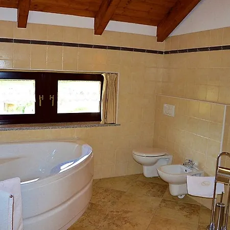 Cascina Scola Hotel